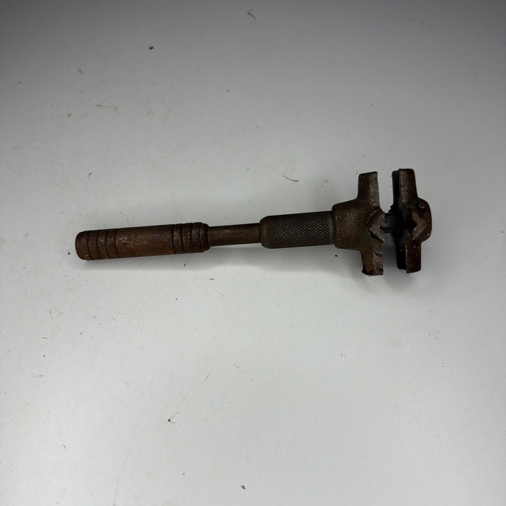 Nice Old  Blackhawk #151 Adjustable Automotive Drain Plug Wrench Vintage